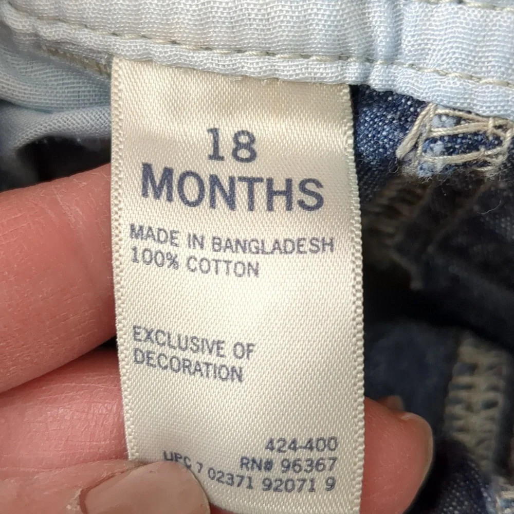 OshKosh B'Gosh Blue Denim Kids Lightweight Surf Shorts Overalls, Size 18 Months